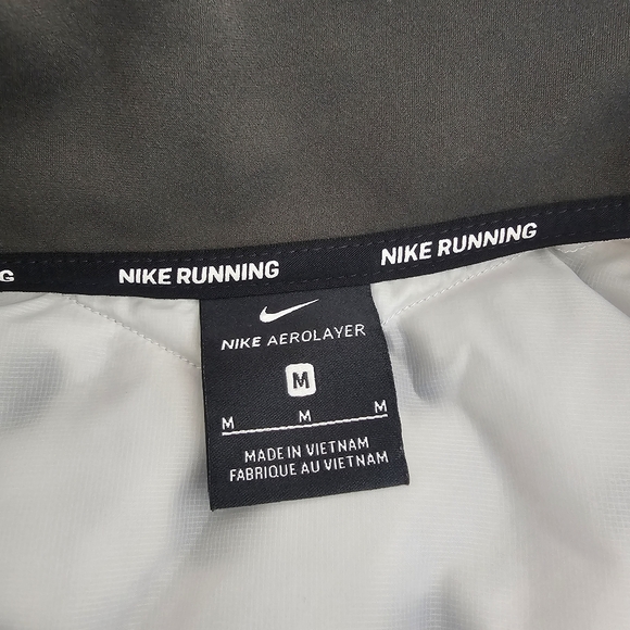 Nike Aerolayer Running Jacket Men’s Medium Green Windproof Lightweight - Picture 12 of 16